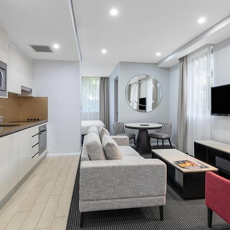 Meriton Suites North Ryde Sídney Exterior foto